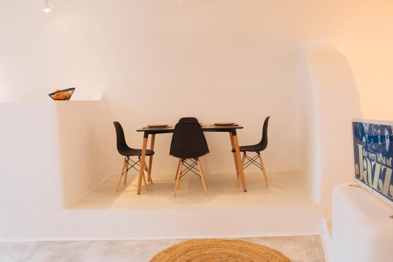 Assyrtiko By A Terre Cave Villas Oía Exterior foto