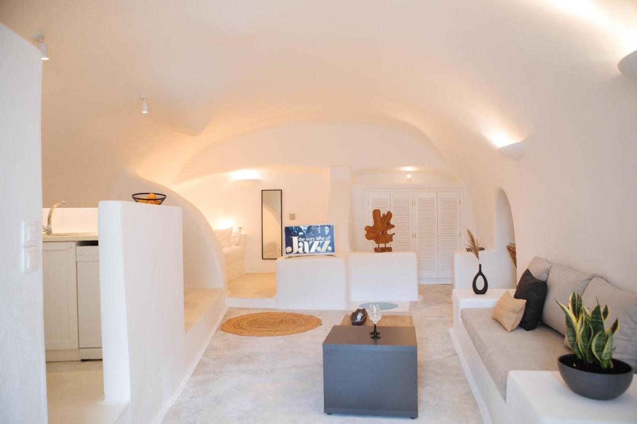 Assyrtiko By A Terre Cave Villas Oía Exterior foto